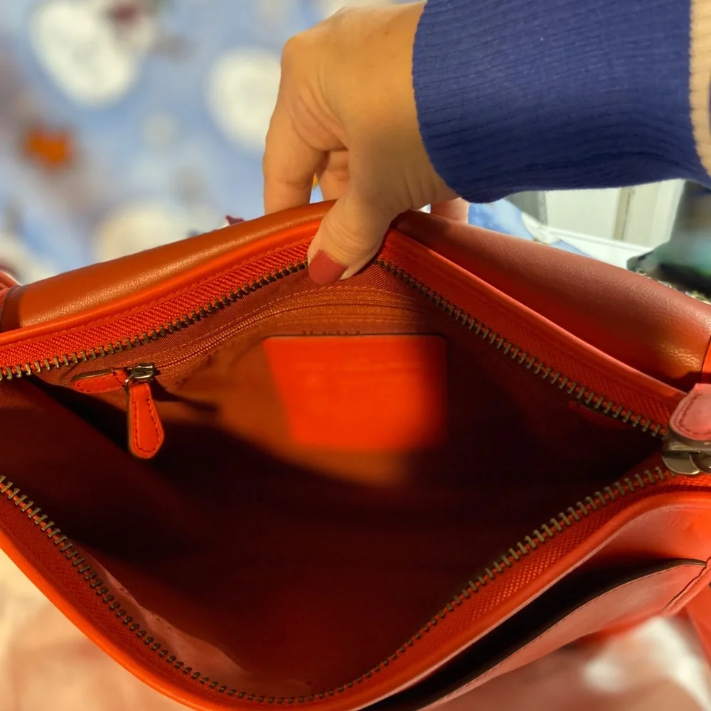 Coach Saddle Bag in Deep Coral Crossbody - Picture 5 of 11